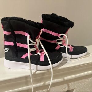 Nike Black and Pink Winter Snow Boots